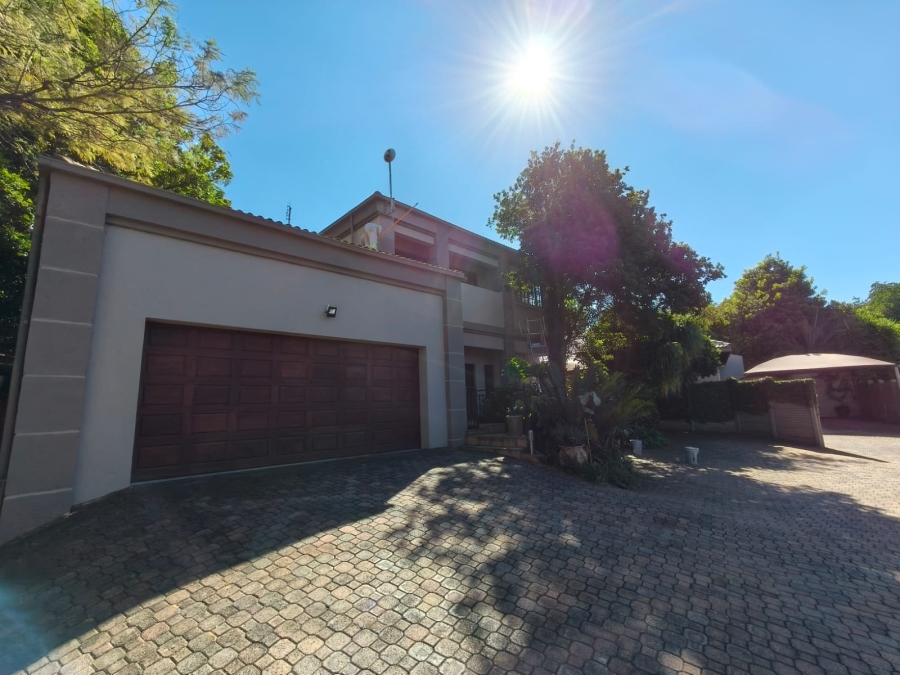 4 Bedroom Property for Sale in Safari Gardens North West